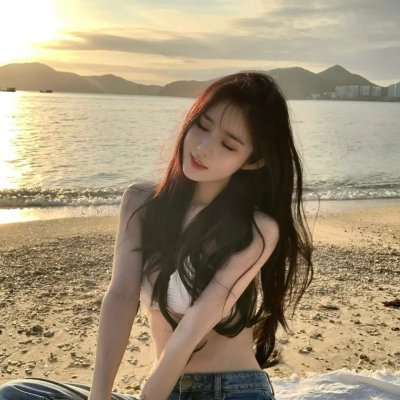 艳女新装